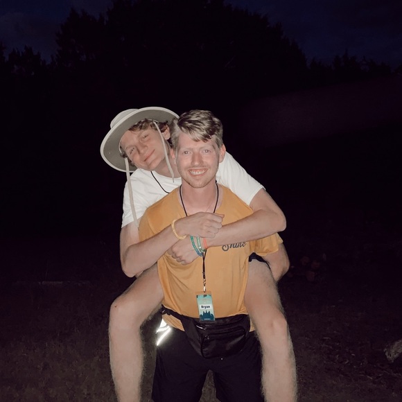 Meet your Posher, Bryan - Picture 1 of 1